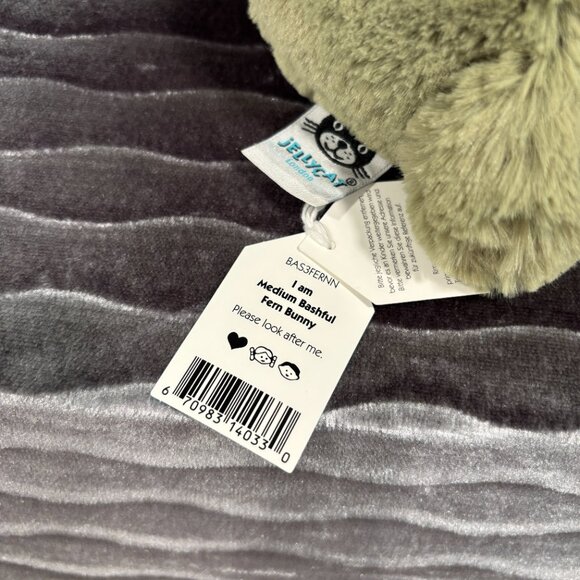 RARE Jellycat Medium Bashful Fern Bunny BNWT - Picture 6 of 6